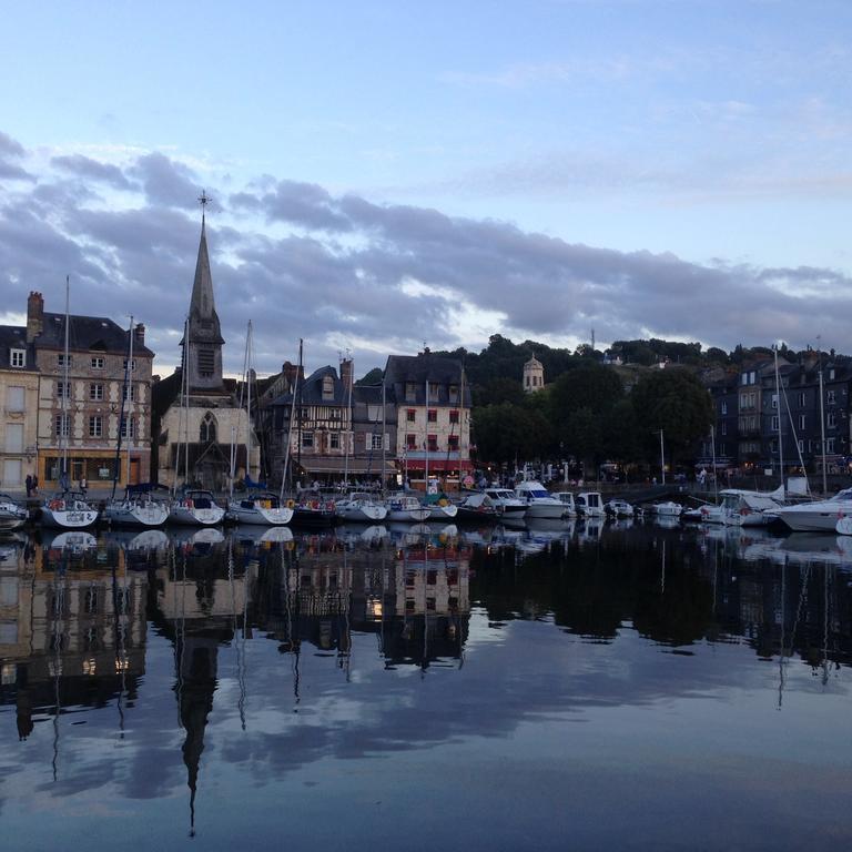1Er Secret De Honfleur Apartment Стая снимка